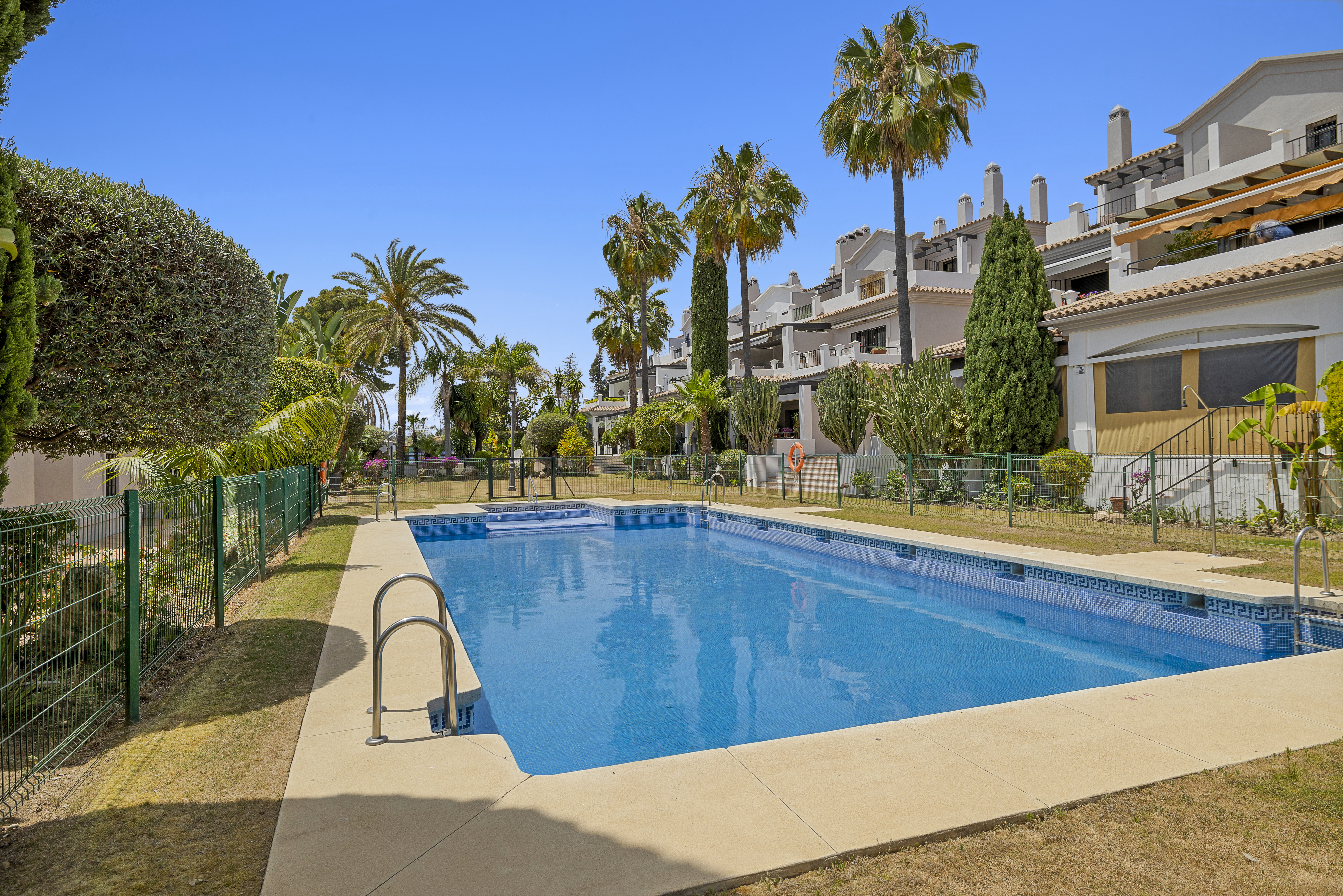 Apartamento en venta en Marbella - San Pedro and Guadalmina 2