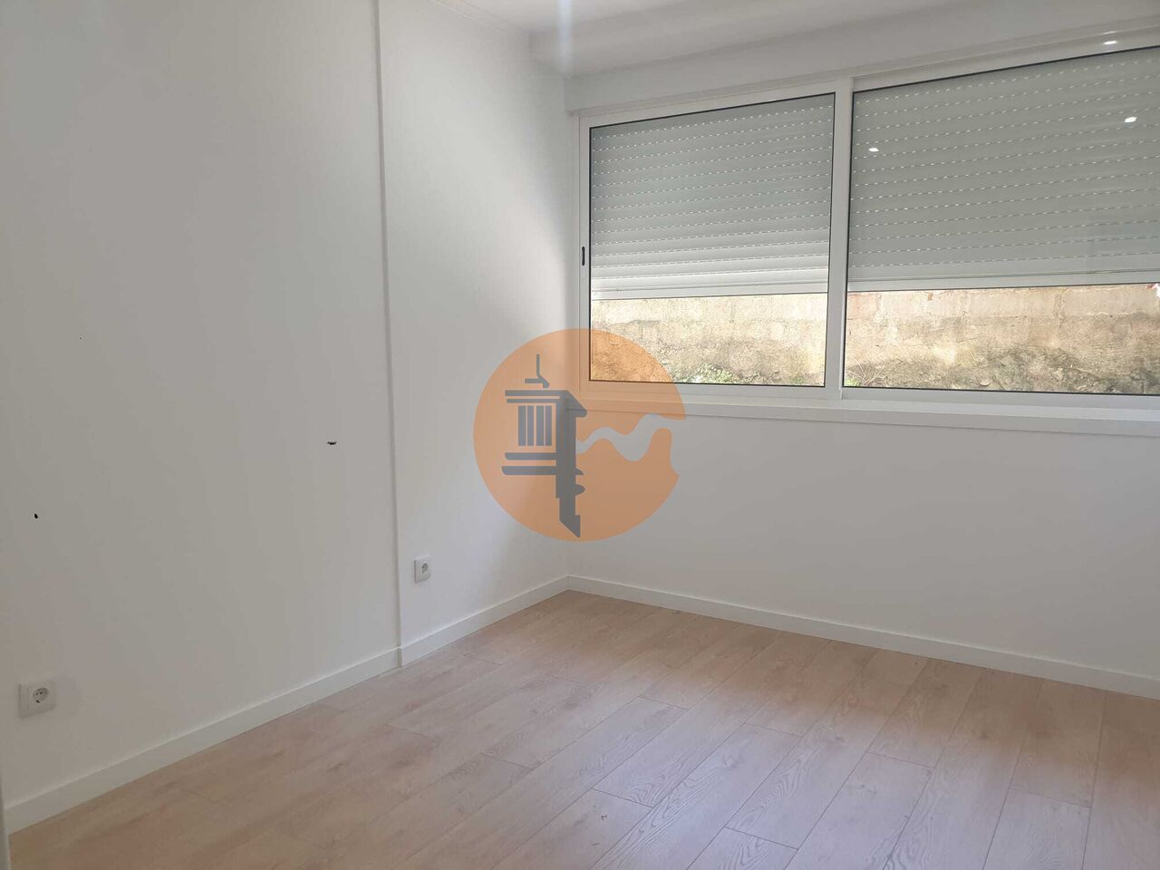 Apartment for sale in Lisbon 10