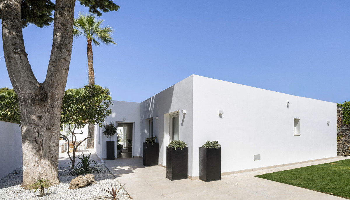 Villa te koop in Marbella - Nueva Andalucía 30