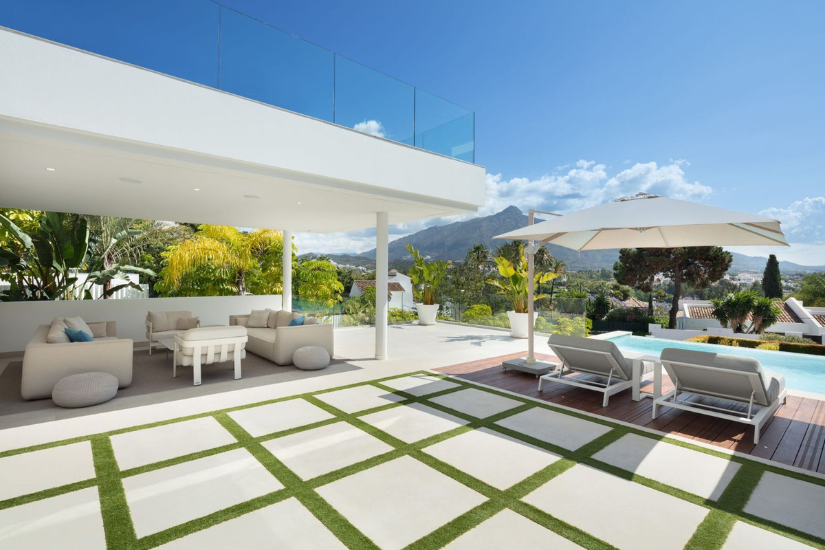 Villa for sale in Marbella - Nueva Andalucía 6