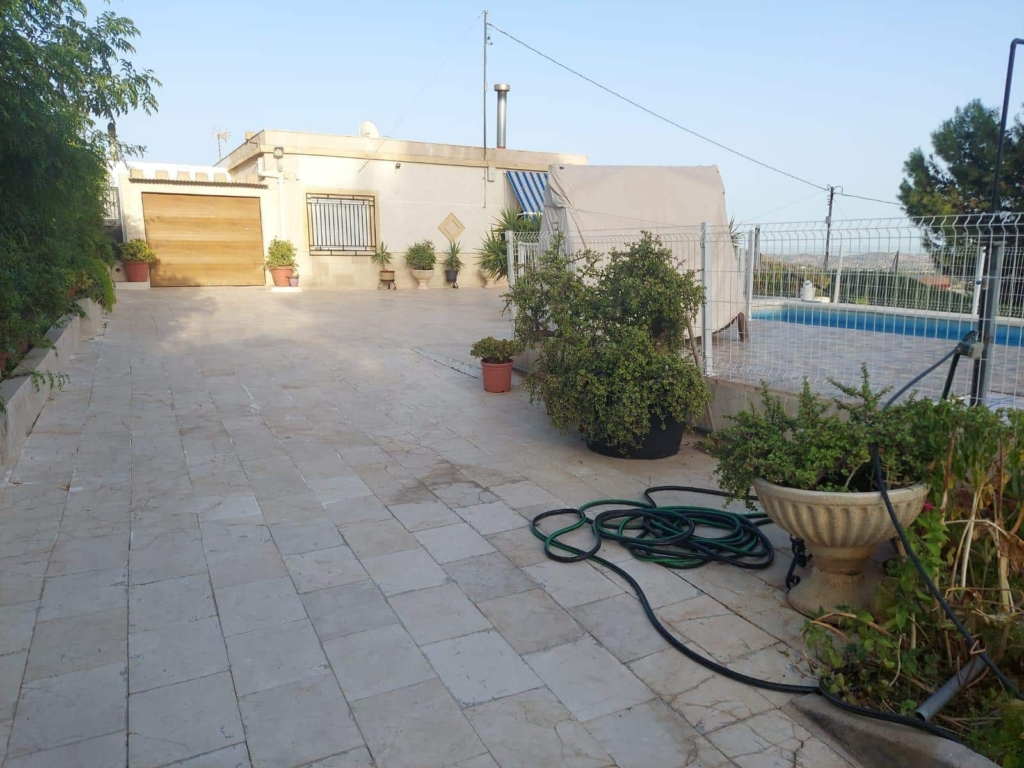 Villa à vendre à Alicante 7