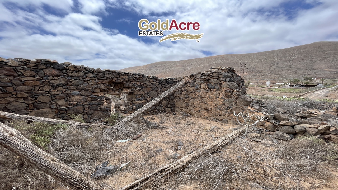 Plot for sale in Fuerteventura 27