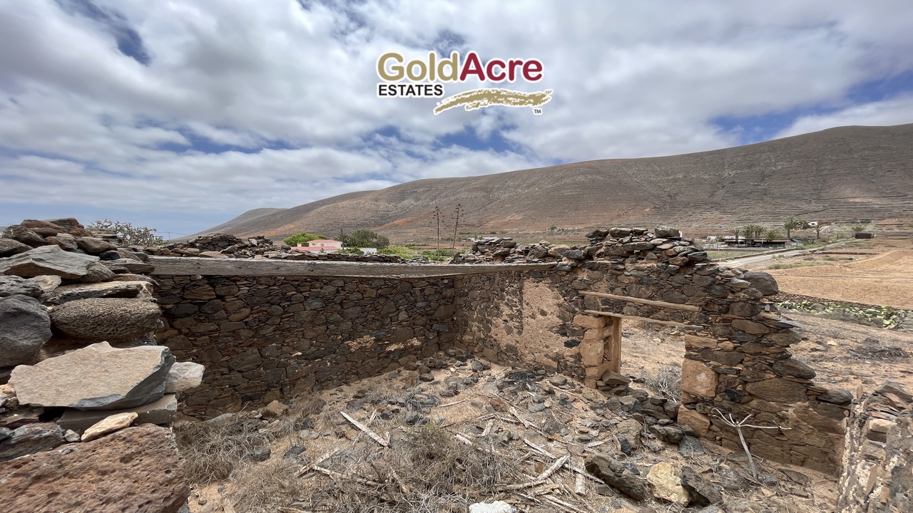 Plot for sale in Fuerteventura 34