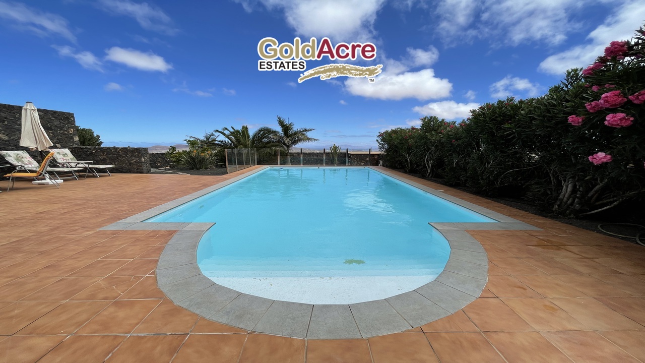 Villa for sale in Fuerteventura 2