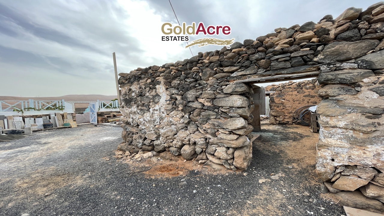 Countryhome for sale in La Palma 59