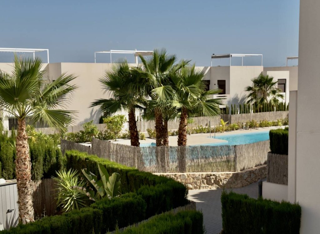 Penthouse te koop in Alicante 3