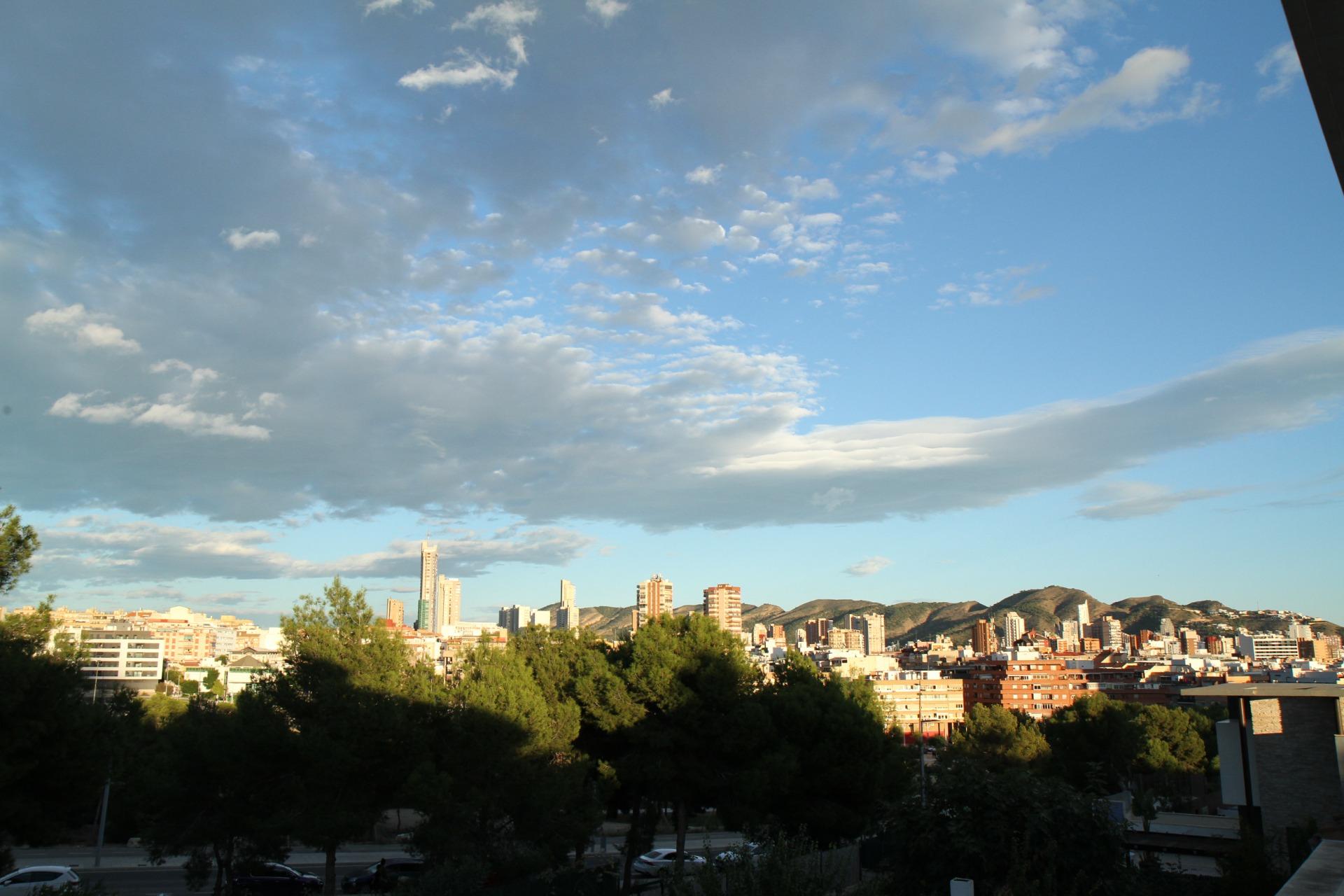 Chalé en venta en Benidorm 27