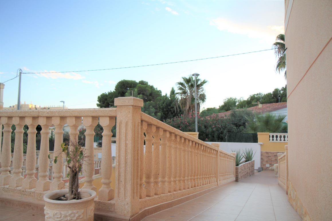 Villa till salu i Benidorm 6