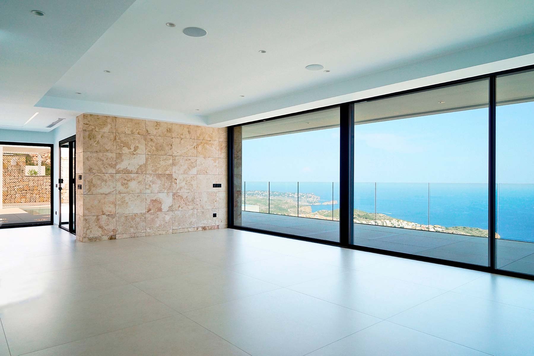 Villa for sale in Alicante 13