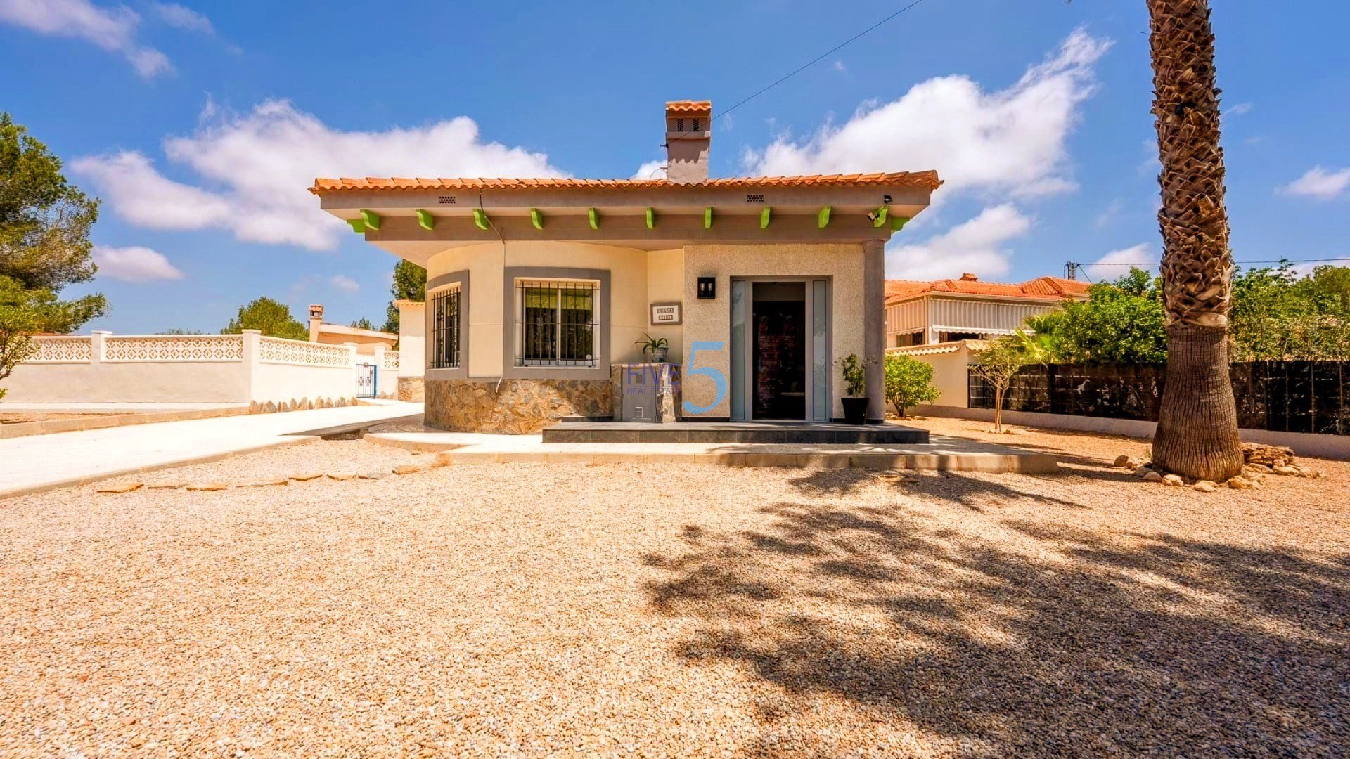 Villa à vendre à Alicante 2