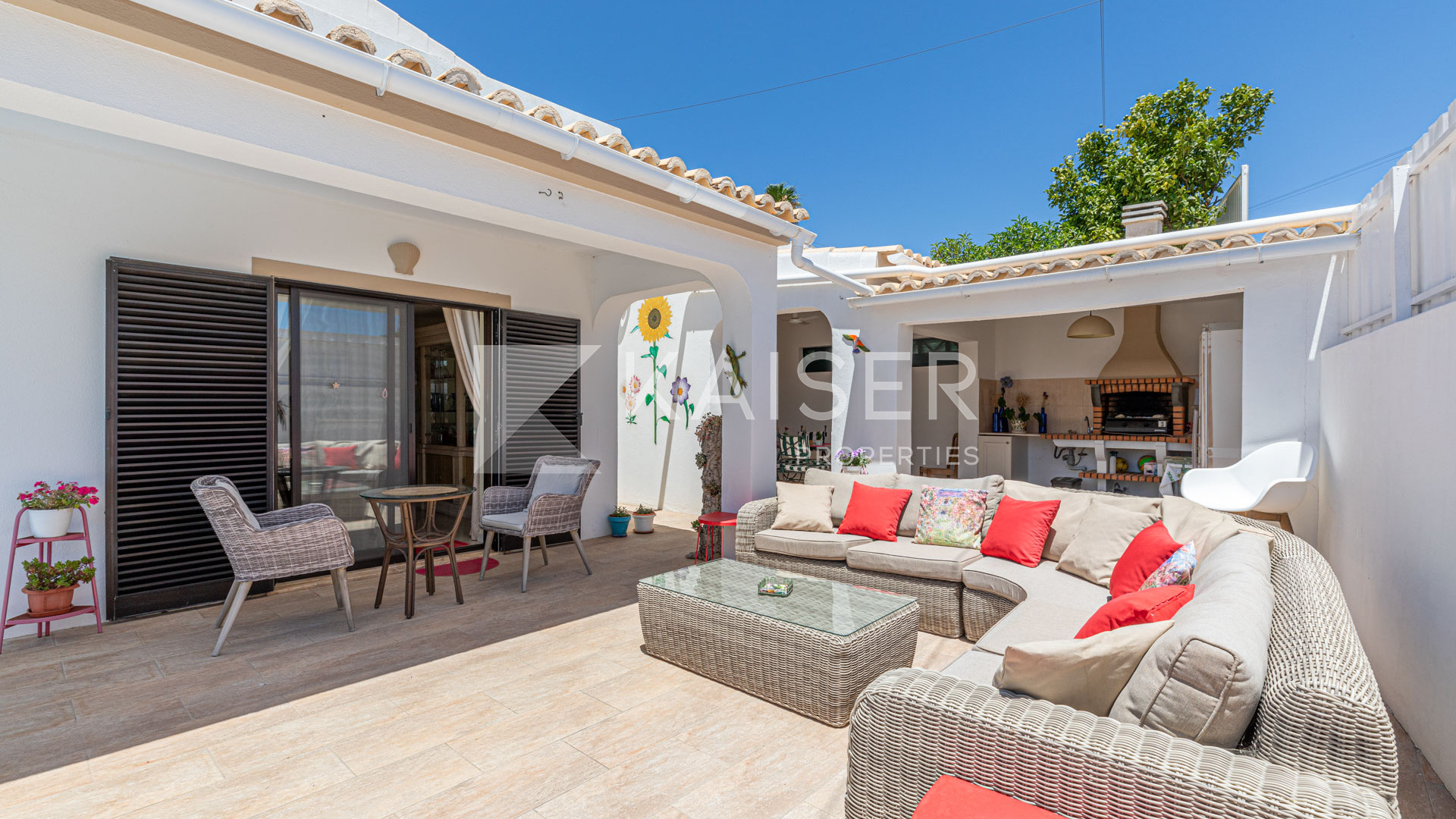 Villa for sale in Albufeira 3