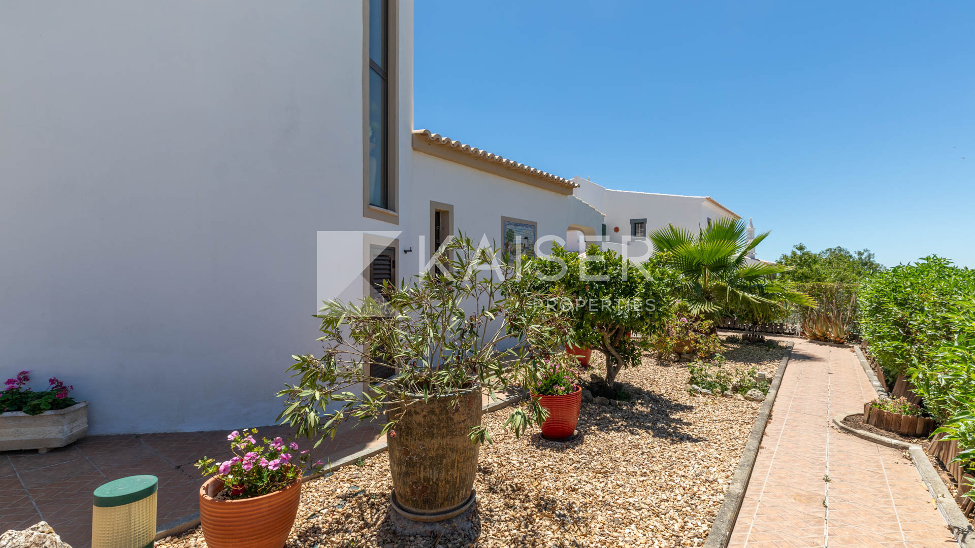 Villa for sale in Albufeira 39