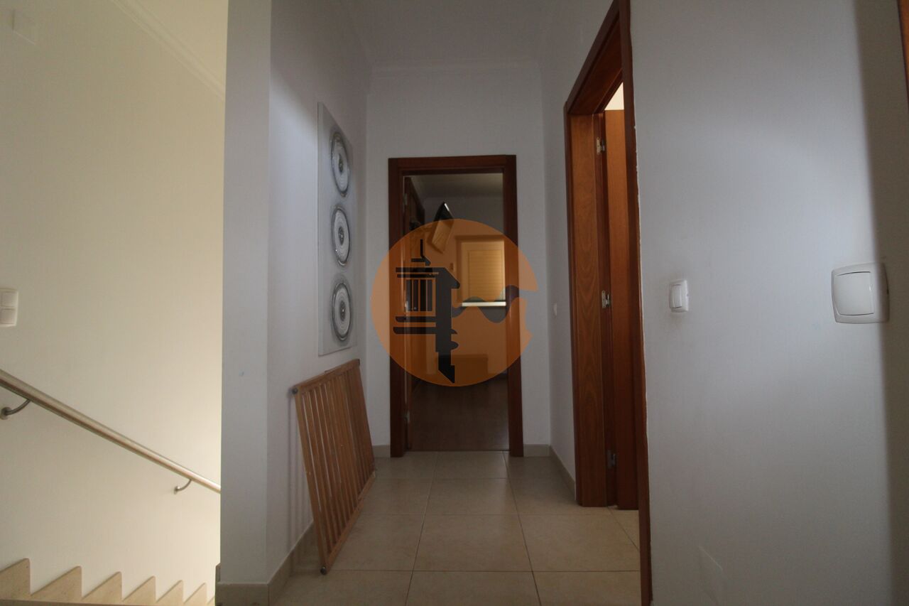 Villa for sale in Faro 15