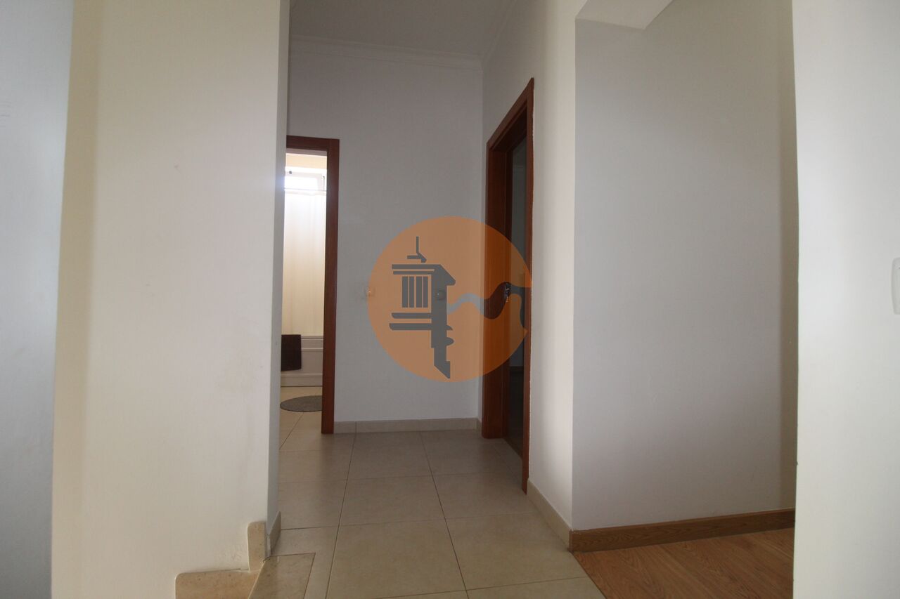 Villa for sale in Faro 17