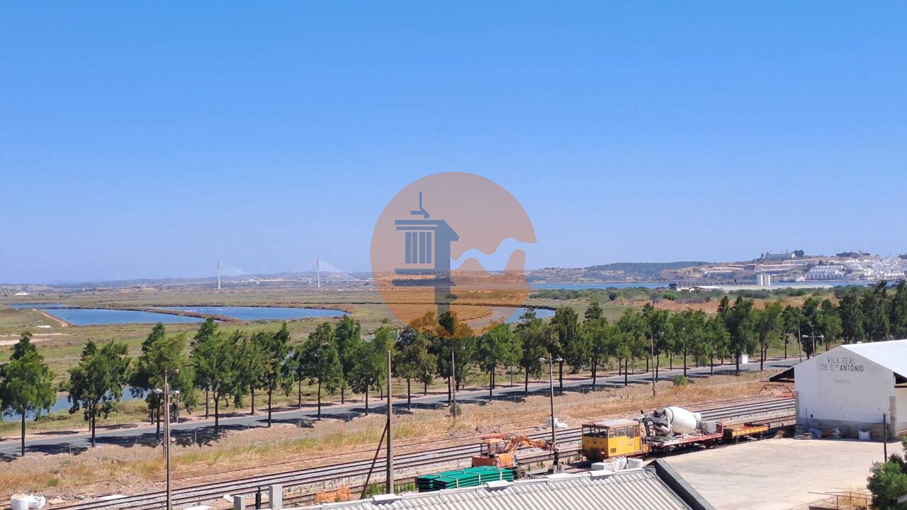 Квартира для продажи в Vila Real de S.A. and Eastern Algarve 5