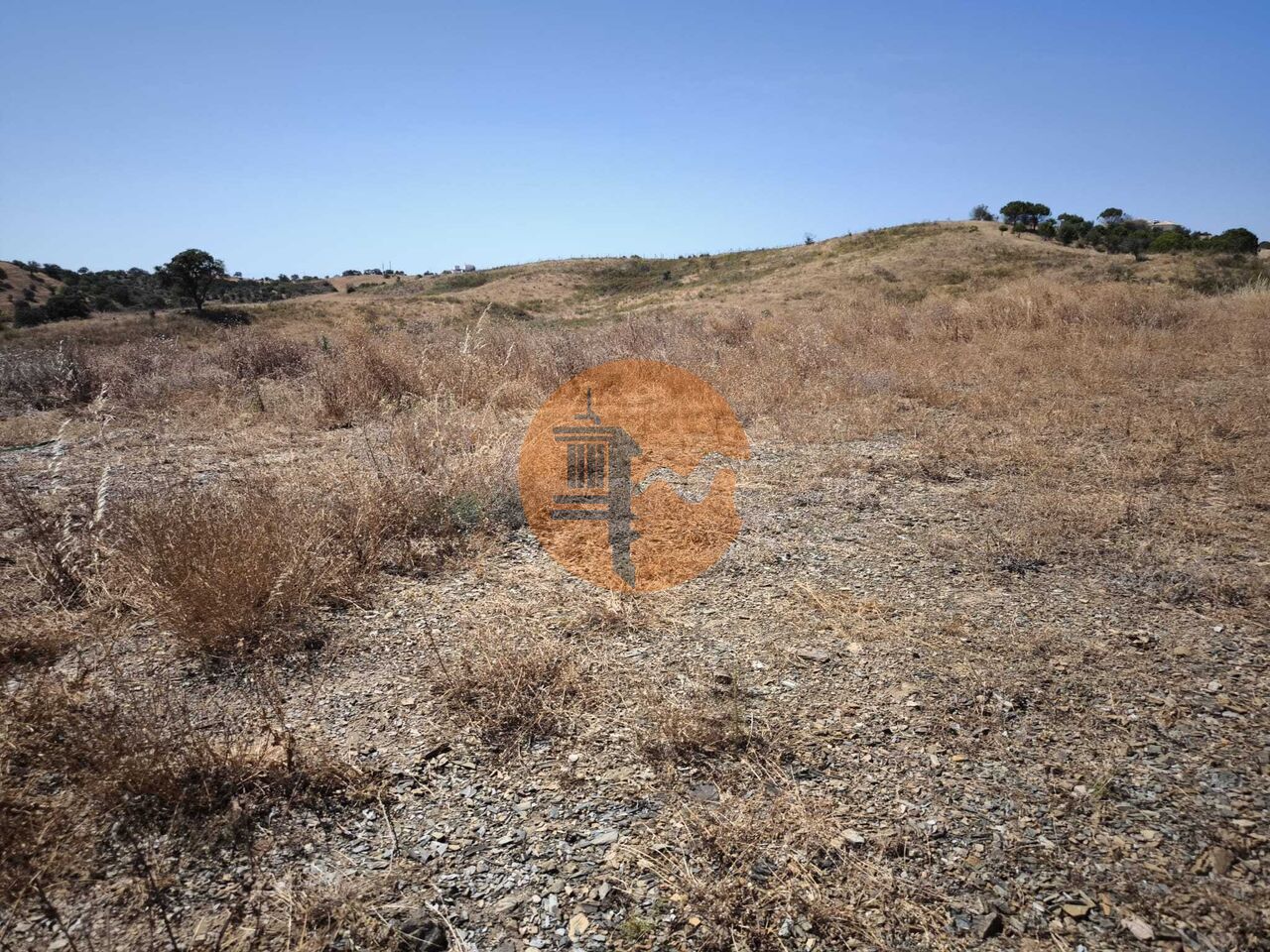 Plot for sale in Faro 17