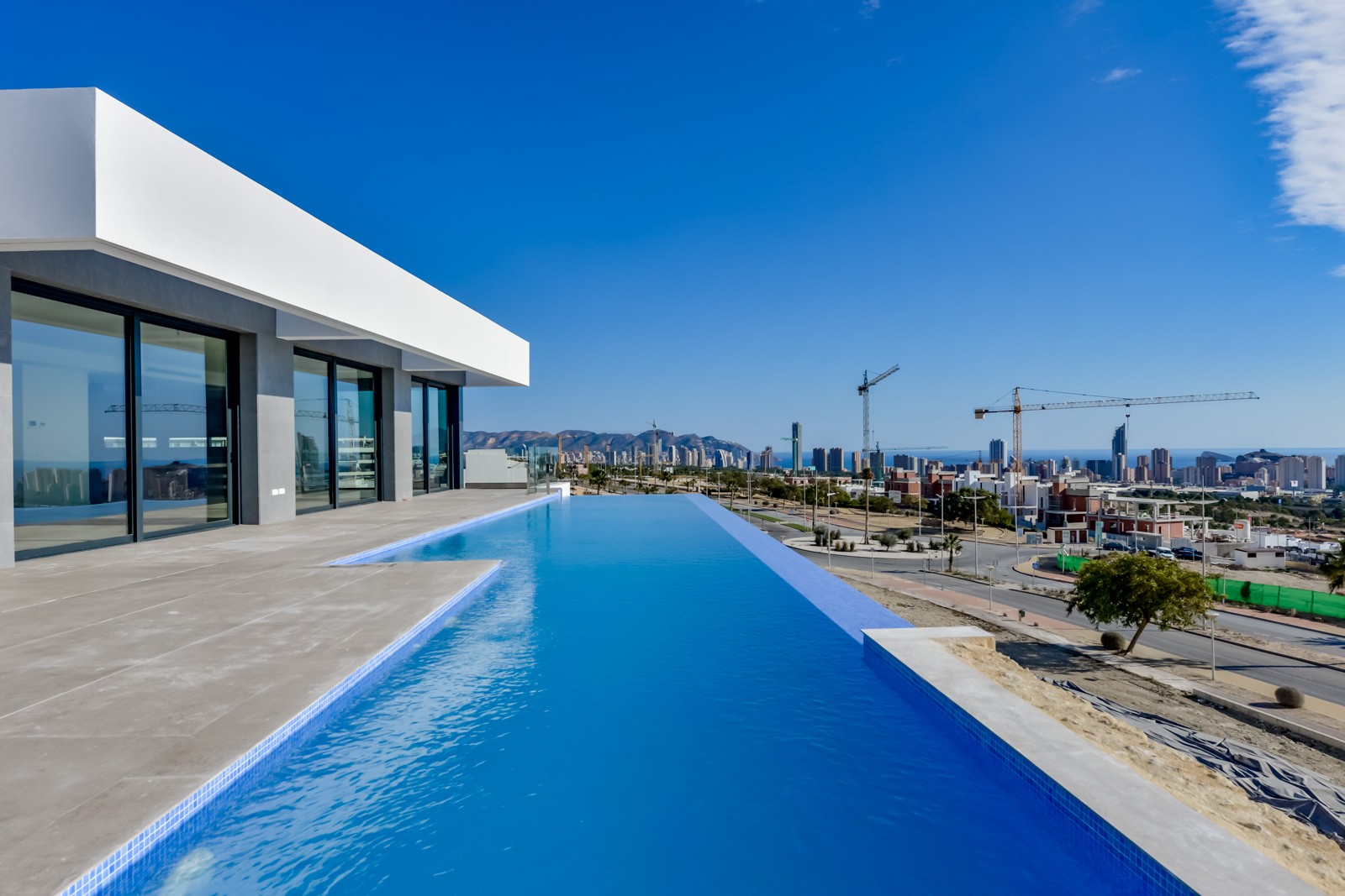 Villa for sale in Alicante 41