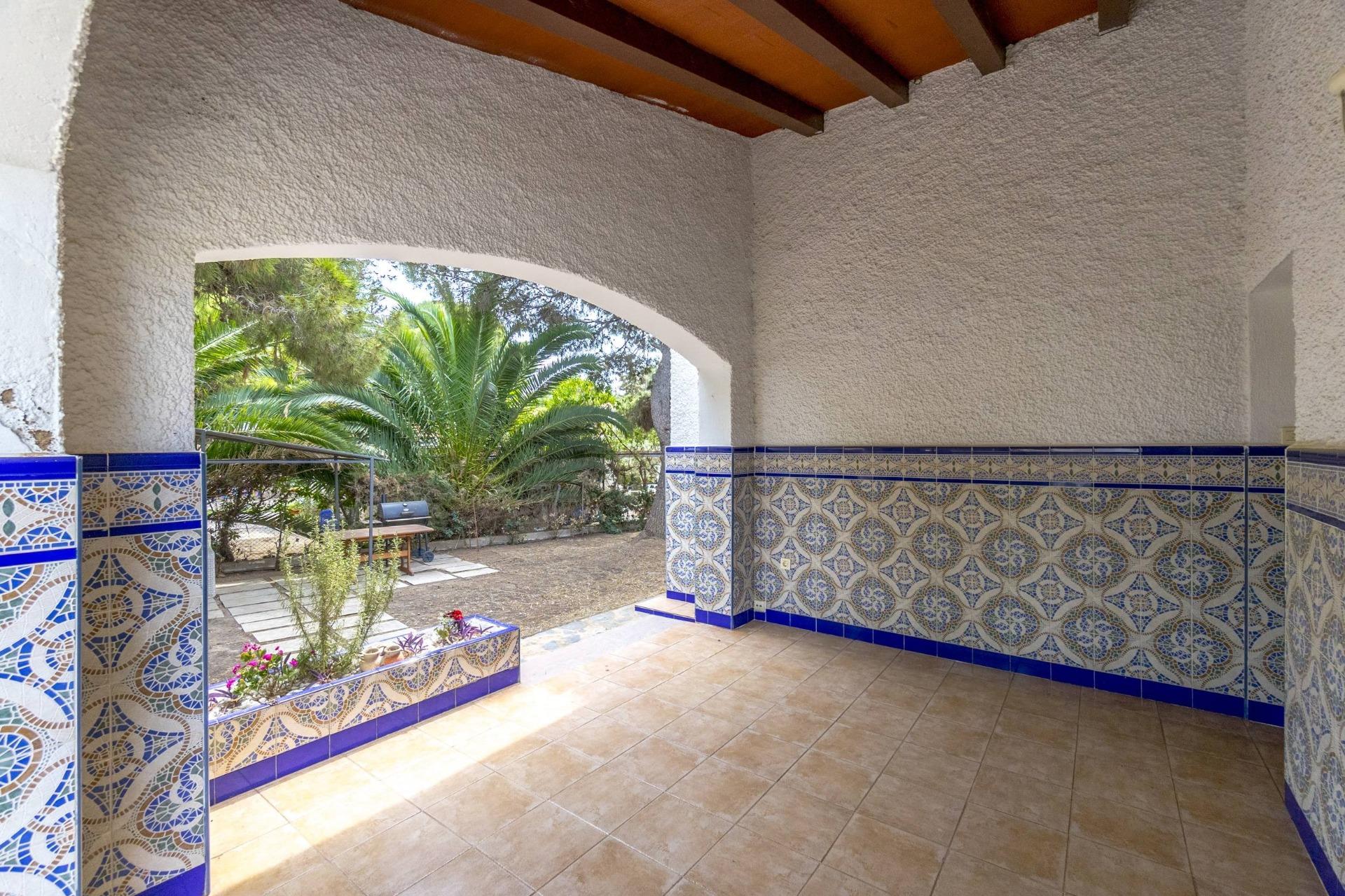 Villa à vendre à Alicante 18