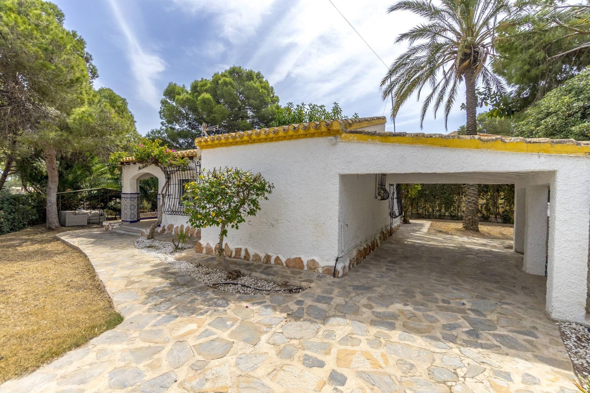 Villa à vendre à Alicante 27