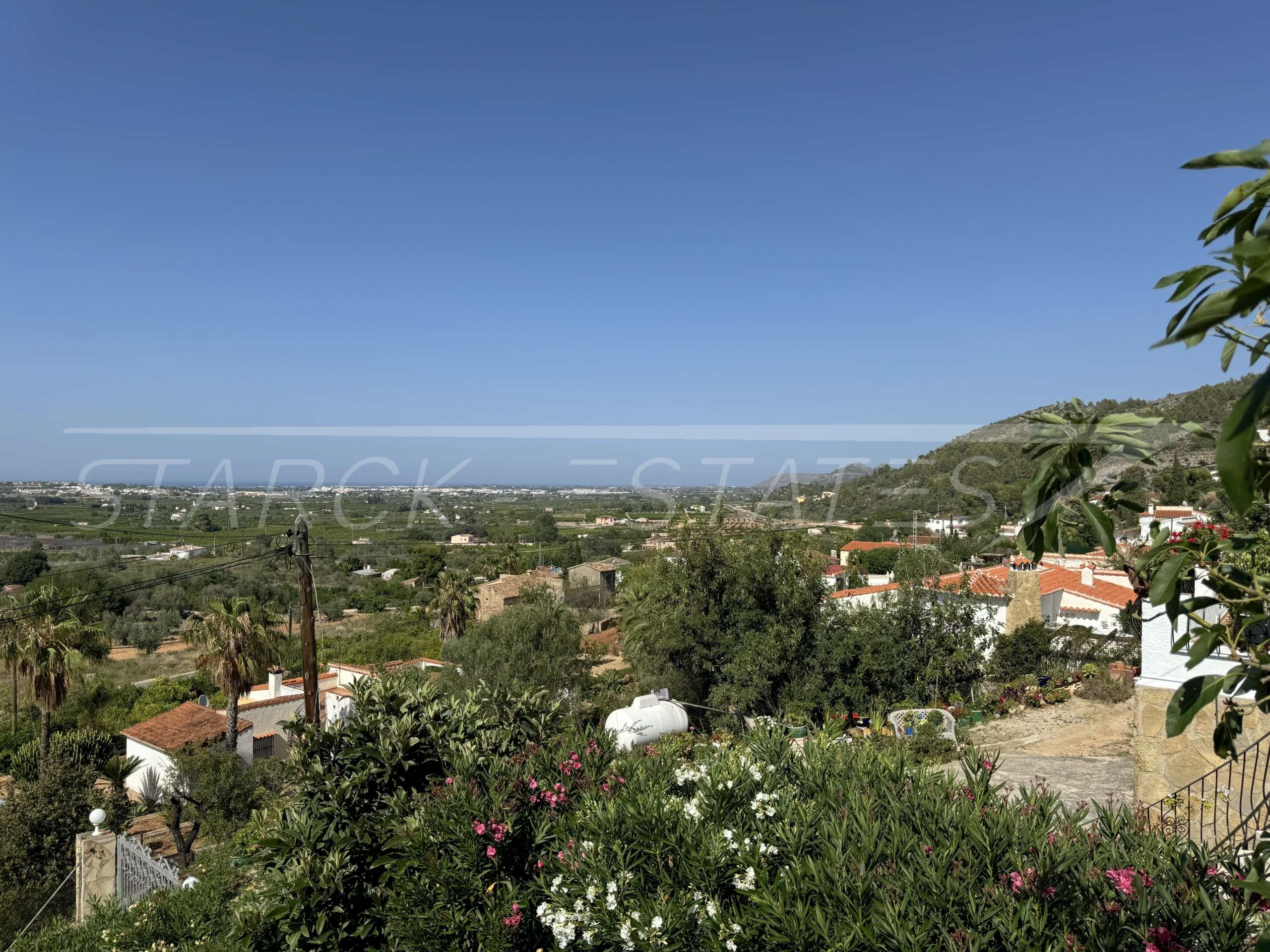 Villa à vendre à Alicante 2