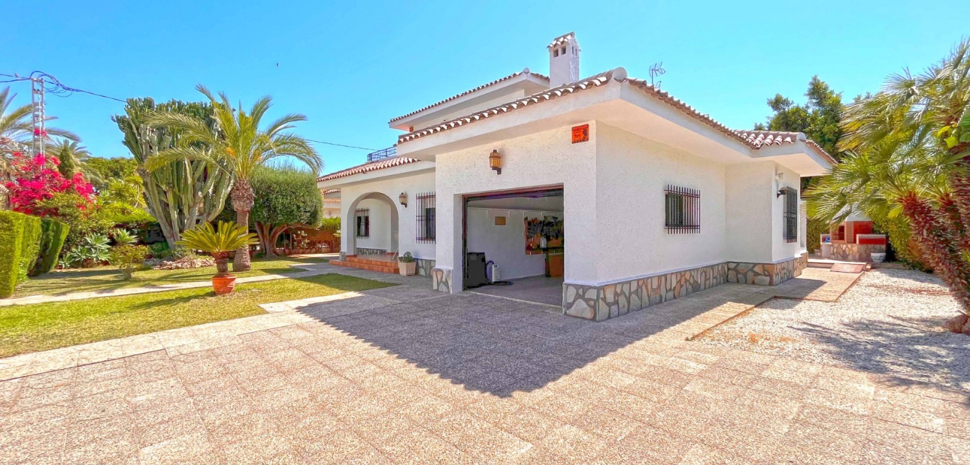 Villa à vendre à Alicante 2