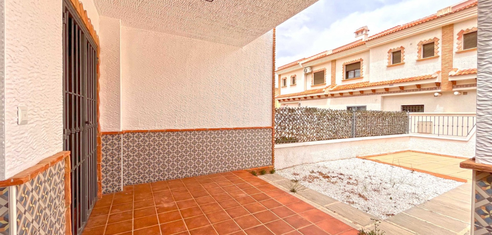 Townhouse te koop in Alicante 4