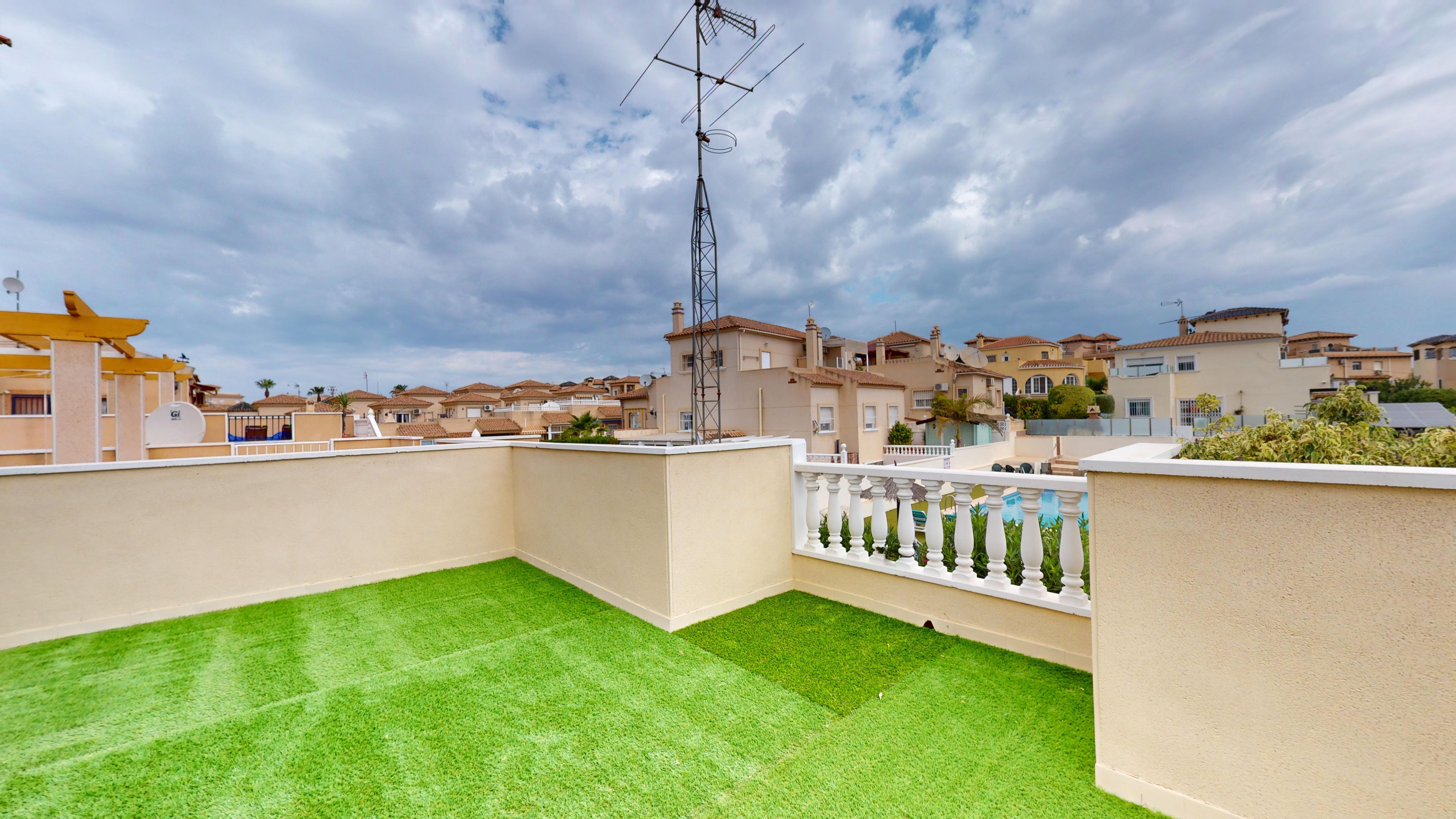 Townhouse na sprzedaż w Alicante 24