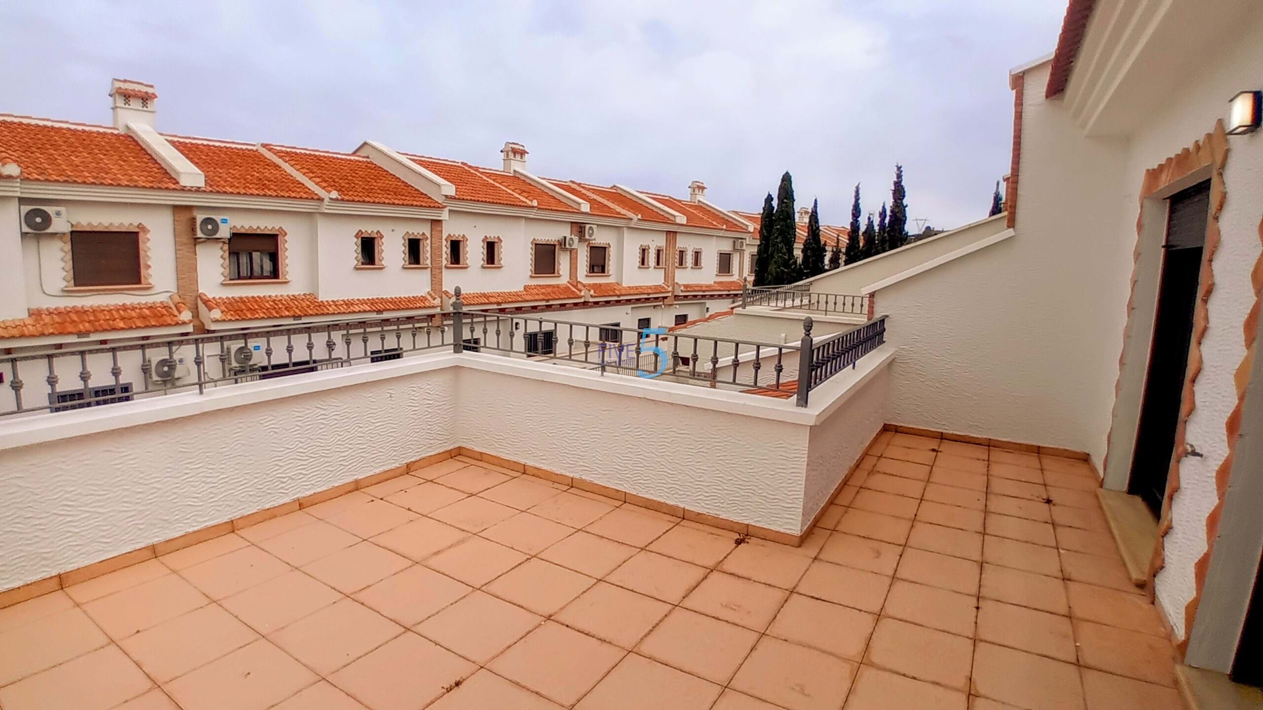 Townhouse na sprzedaż w Alicante 18