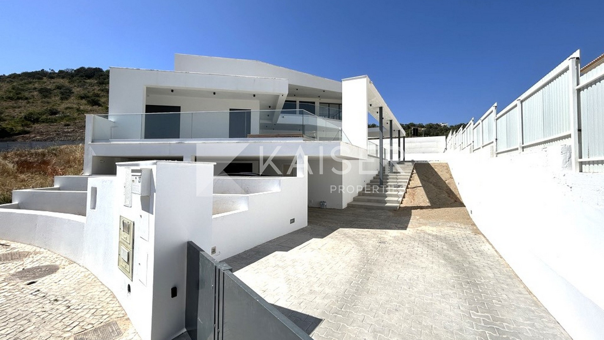 Villa for sale in Albufeira 14