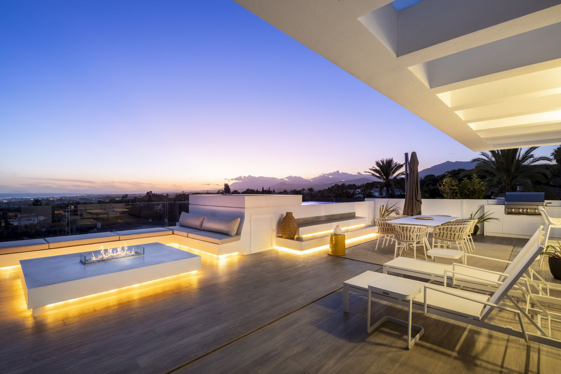 Villa for sale in Marbella - Golden Mile and Nagüeles 3