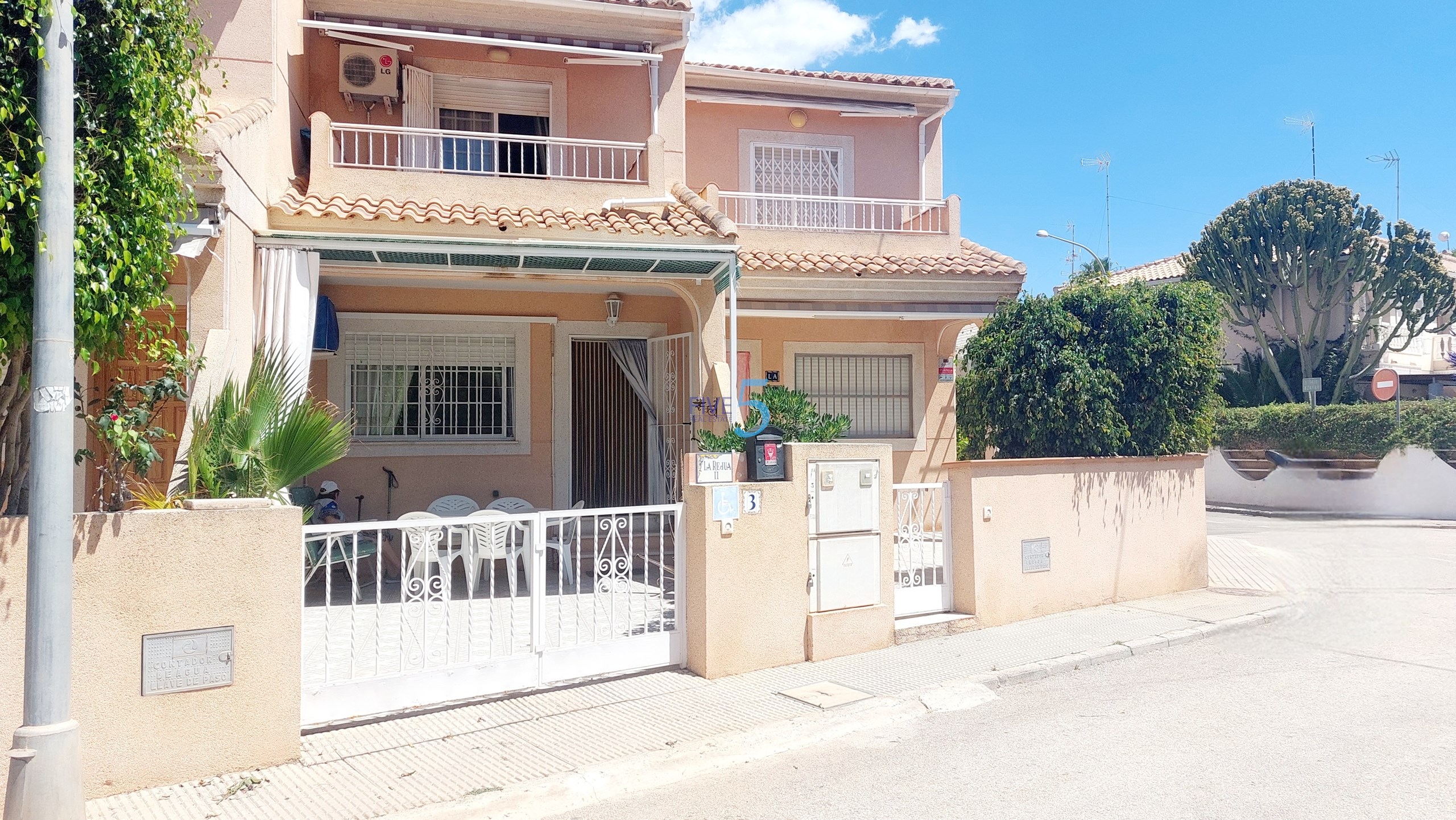 Property Image 612845-santiago-de-la-ribera-townhouses-3-2