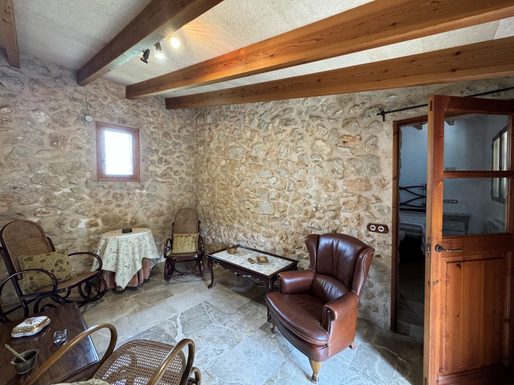 Landhaus zum Verkauf in Mallorca East 11