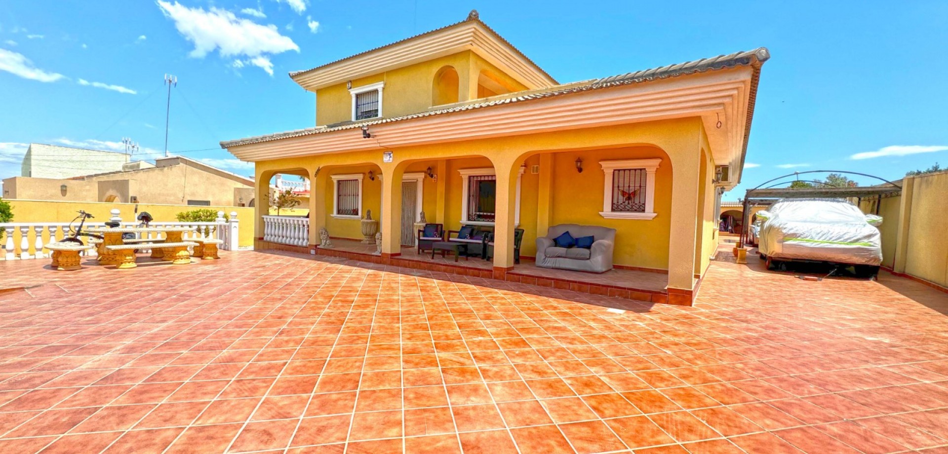 Villa à vendre à Torrevieja and surroundings 2