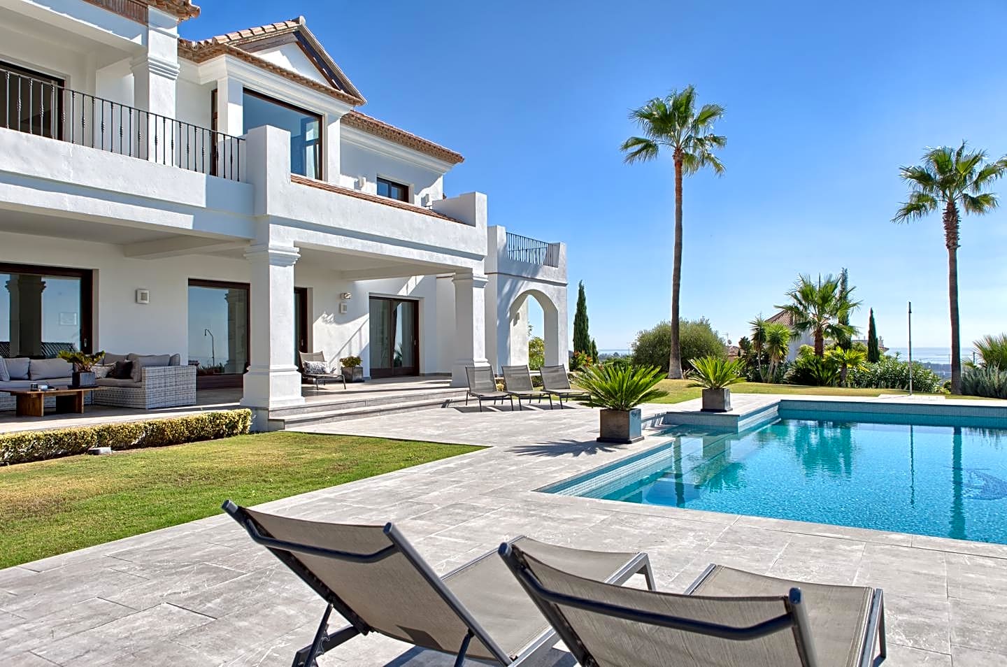 Villa for sale in Benahavís 24