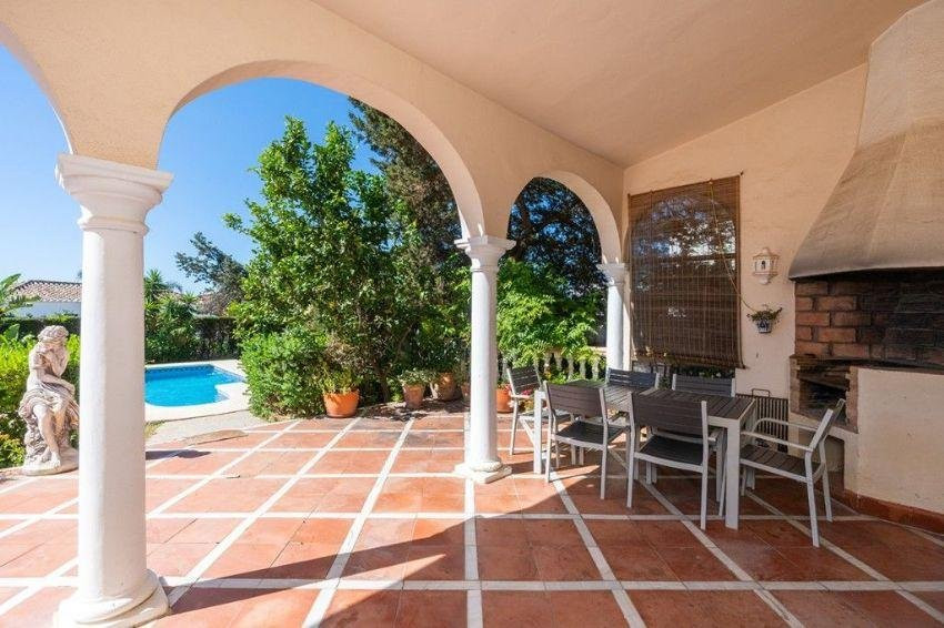 Chalé en venta en Marbella - East 5