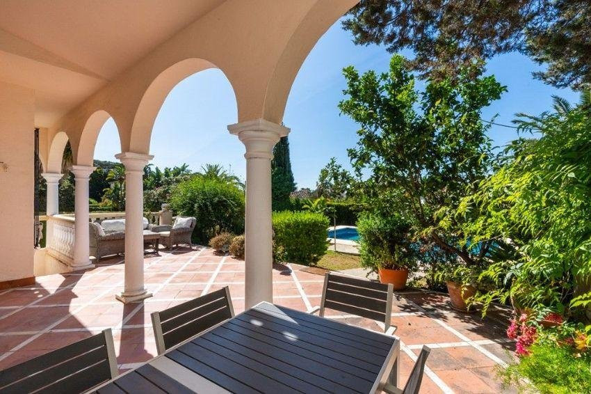 Chalé en venta en Marbella - East 18