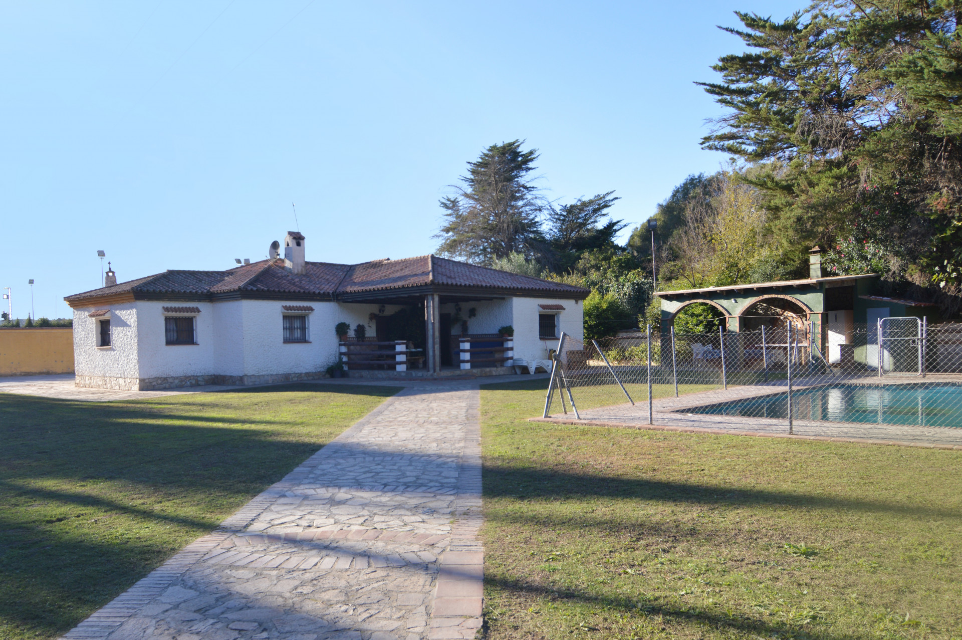 Загородный дом для продажи в Campo de Gibraltar 1