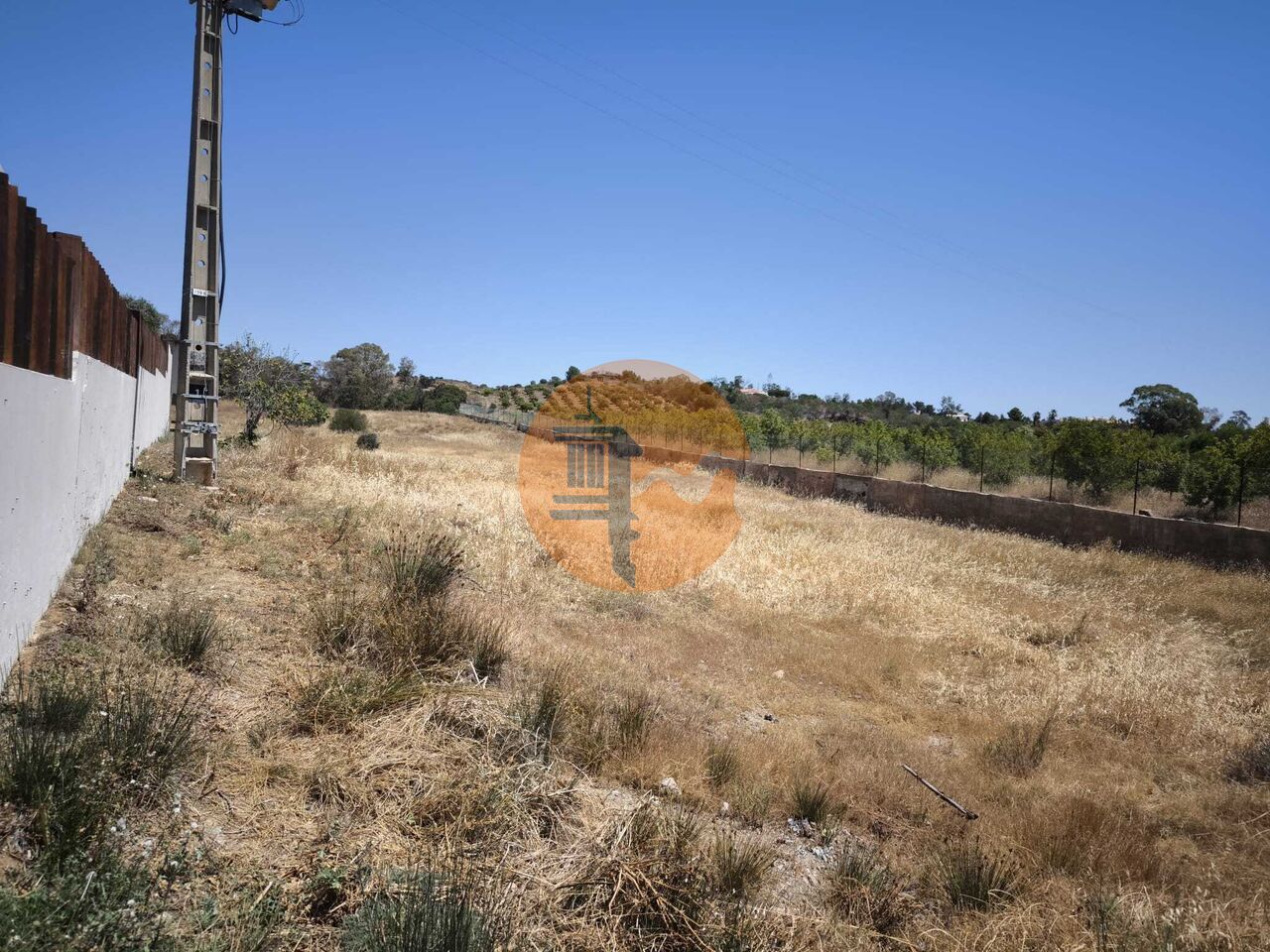 Plot for sale in Faro 12