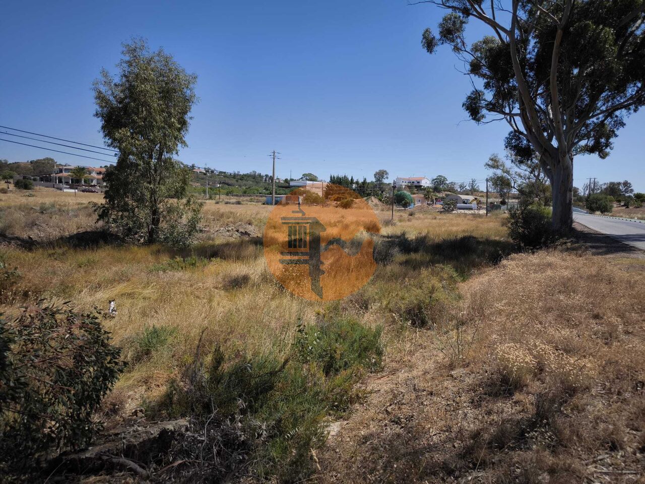 Plot for sale in Faro 1