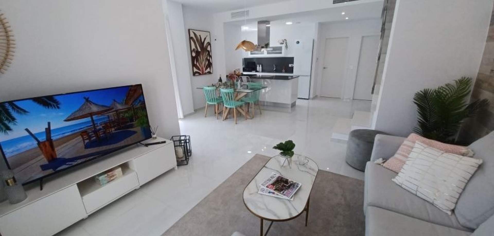 Villa for sale in Alicante 39