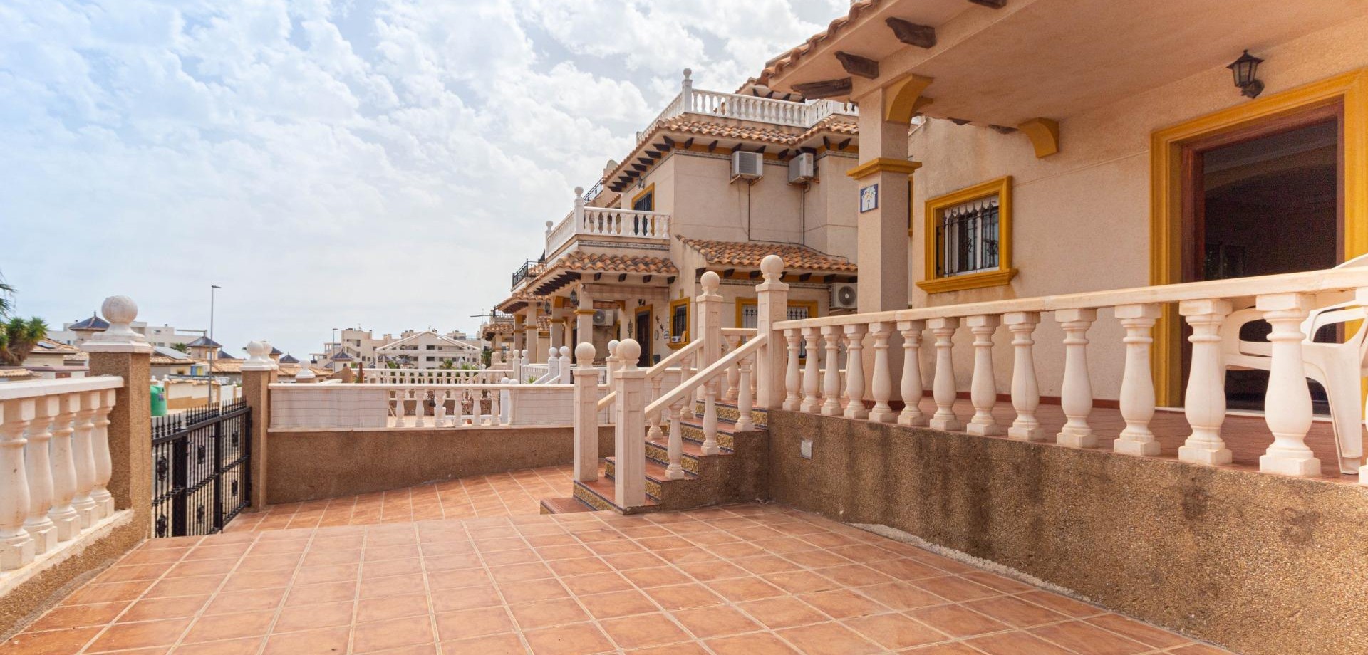 Townhouse for sale in Alicante 31