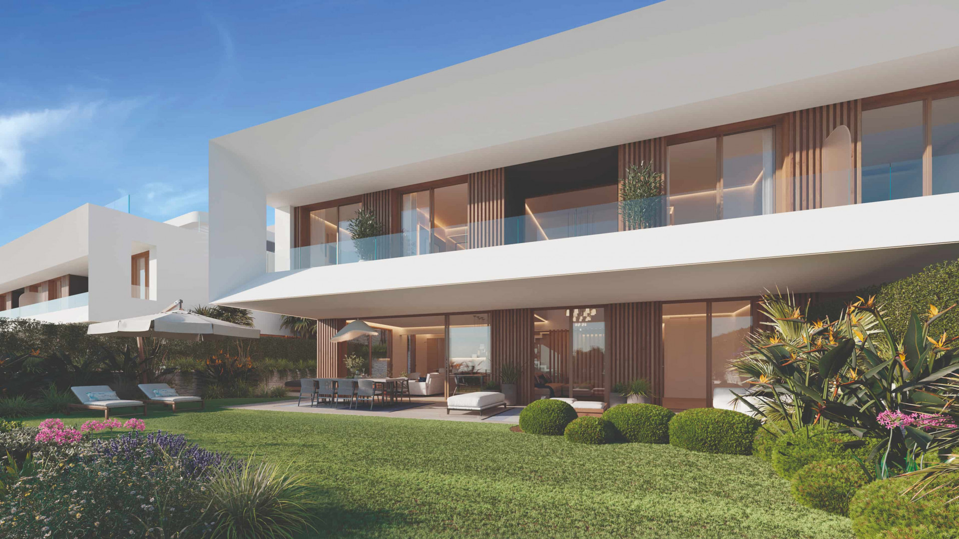 Villa for sale in Estepona 2