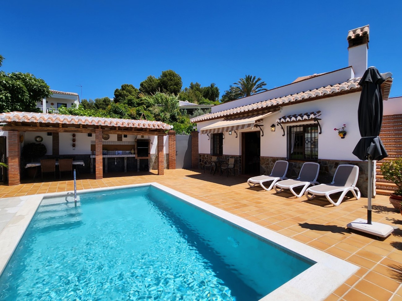 Maison de campagne à vendre à Frigiliana 1