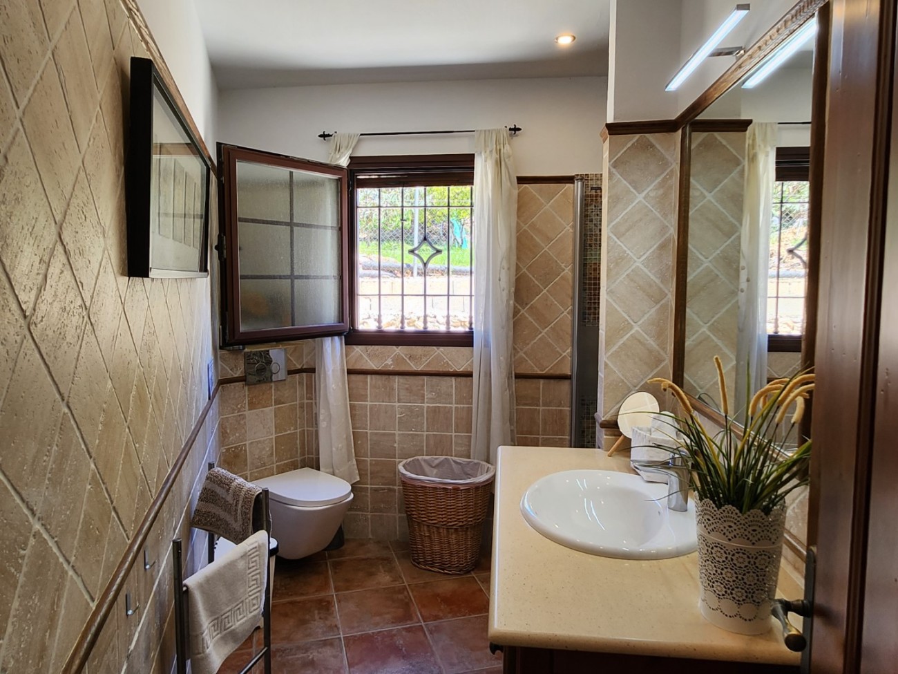 Countryhome for sale in Frigiliana 22