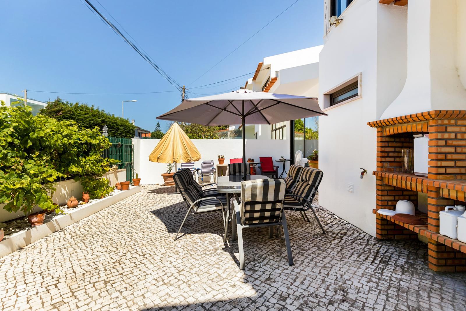 Villa for sale in Cascais and Estoril 28