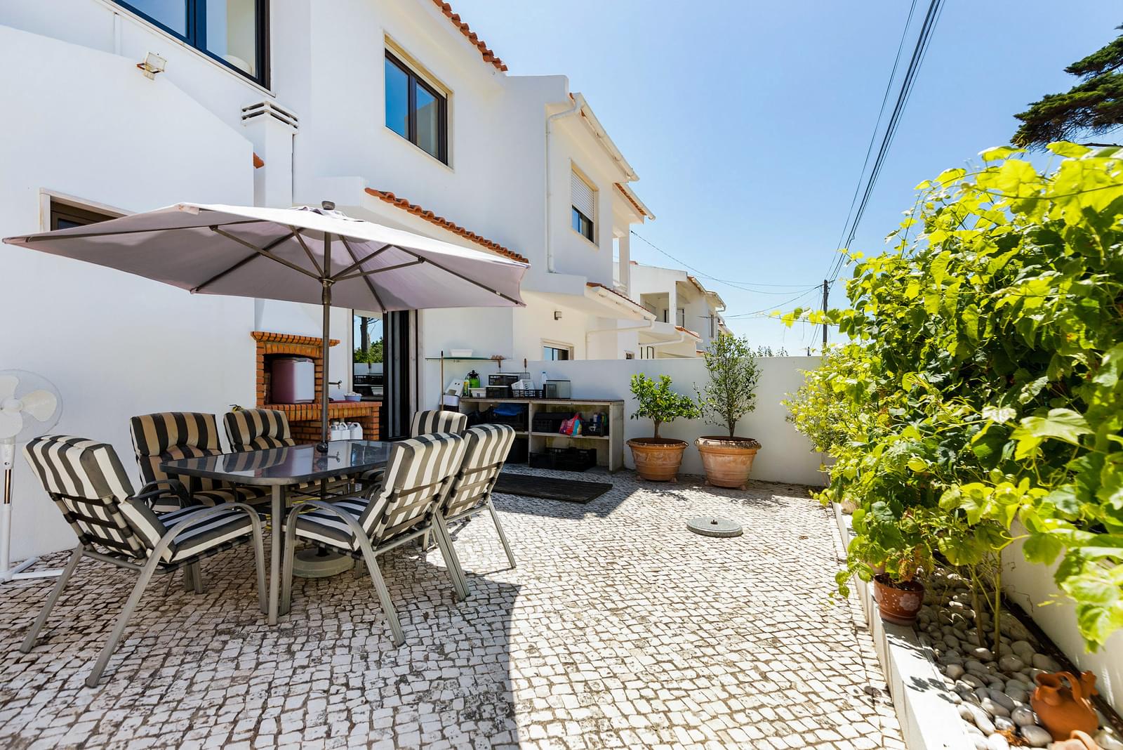 Villa for sale in Cascais and Estoril 29