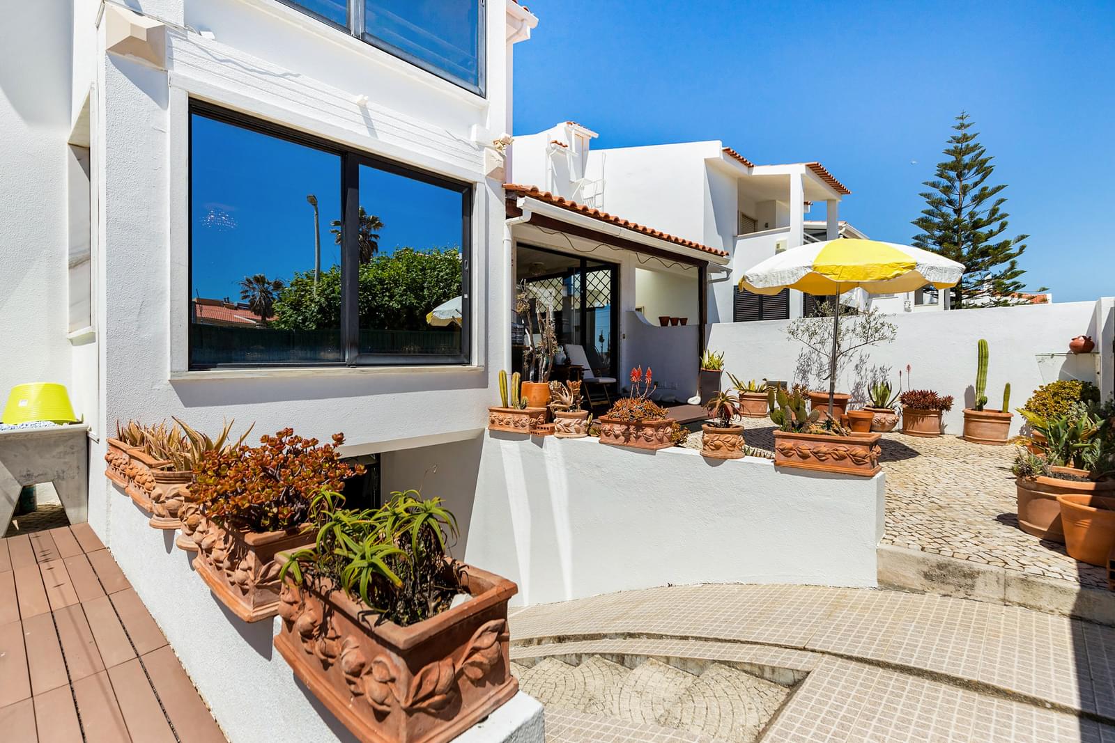 Villa for sale in Cascais and Estoril 30