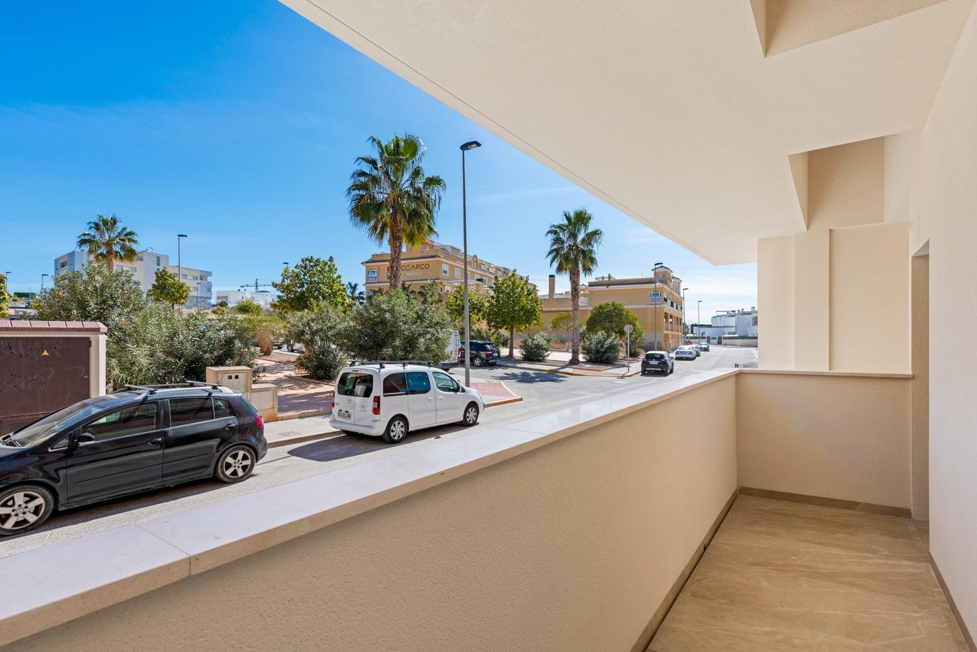Penthouse for sale in Alicante 24