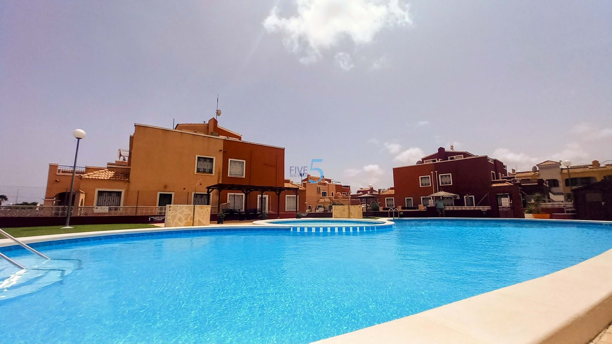 Townhouse for sale in Guardamar and surroundings 20