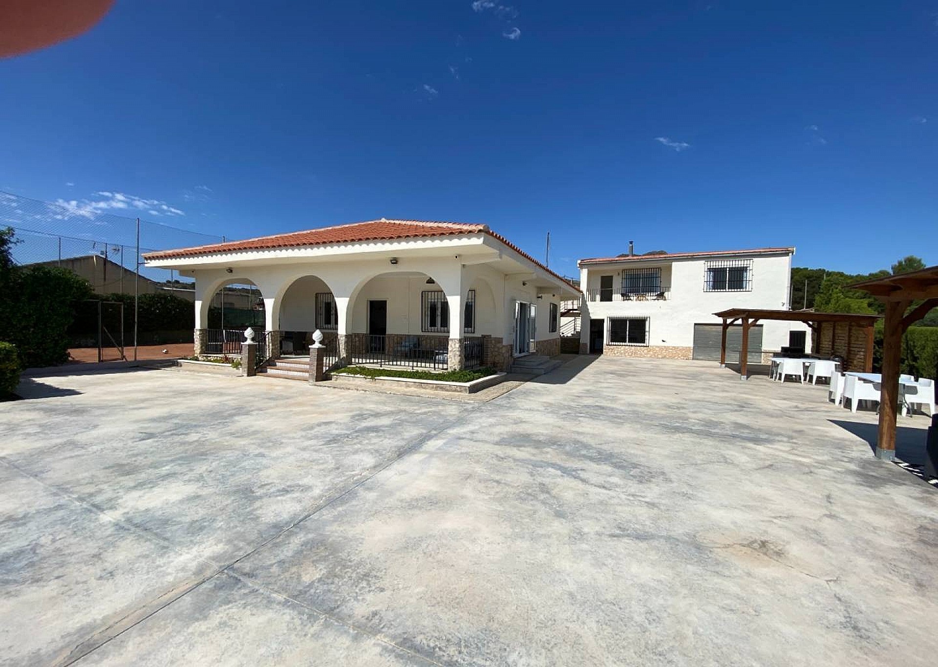 Villa te koop in Alicante 1